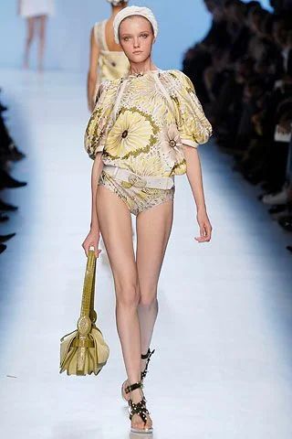 Look 8